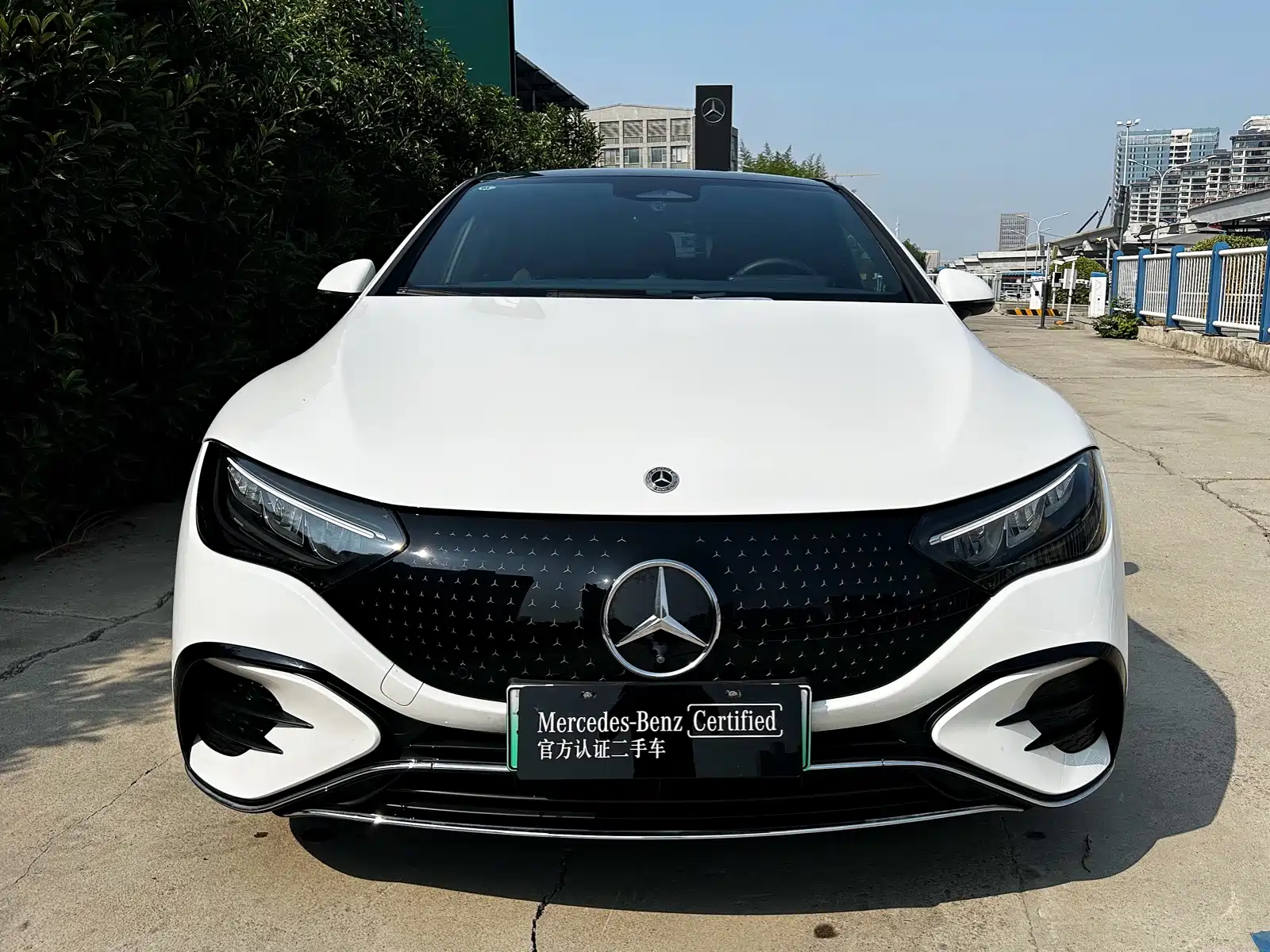Фото 4 - Mercedes-Benz EQE