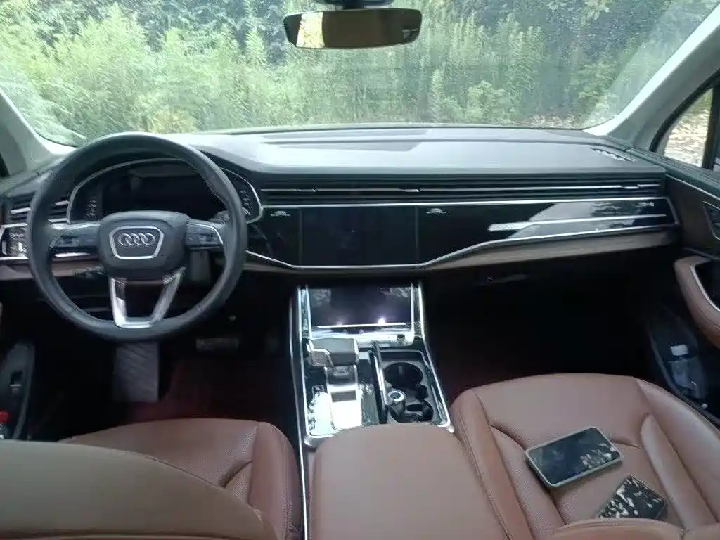 Audi Q7 2025 2025 55 TFSI quattro S line Sport