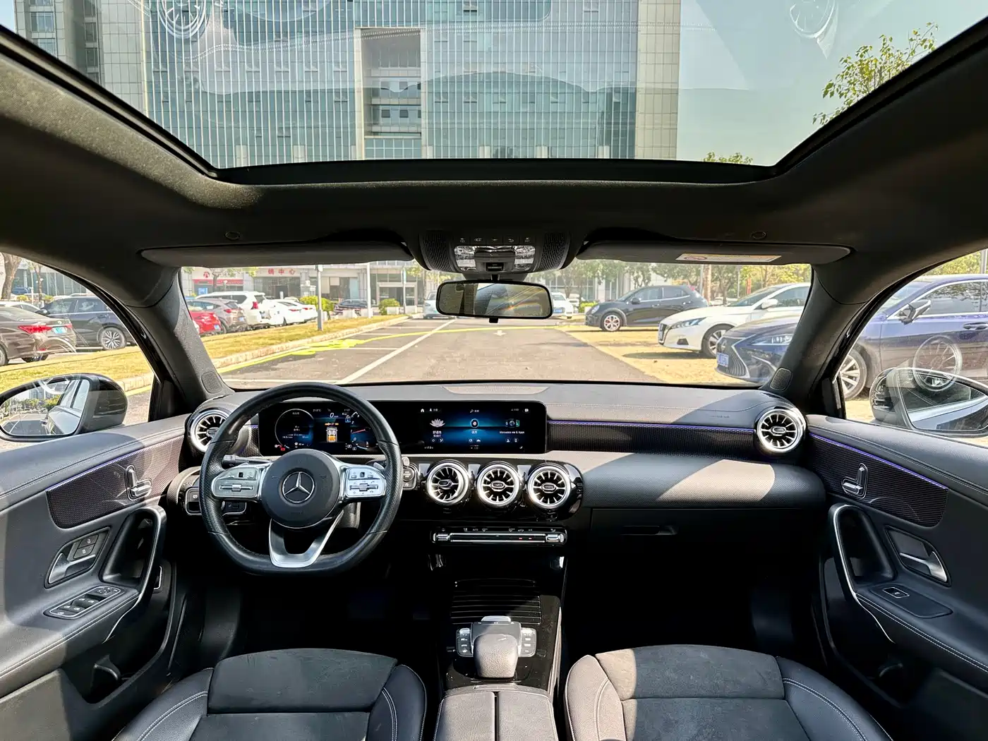 Mercedes-Benz A-Class 2022 Facelift III A 200 L Sport Sedan Fashion фото 7