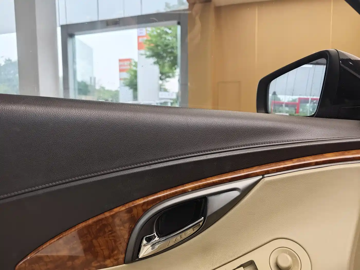 Buick LaCrosse 2012 2.4L SIDI Elegance Edition фото 8