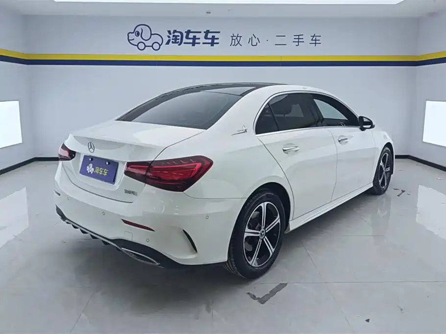 Фото 3 - Mercedes-Benz A-Class
