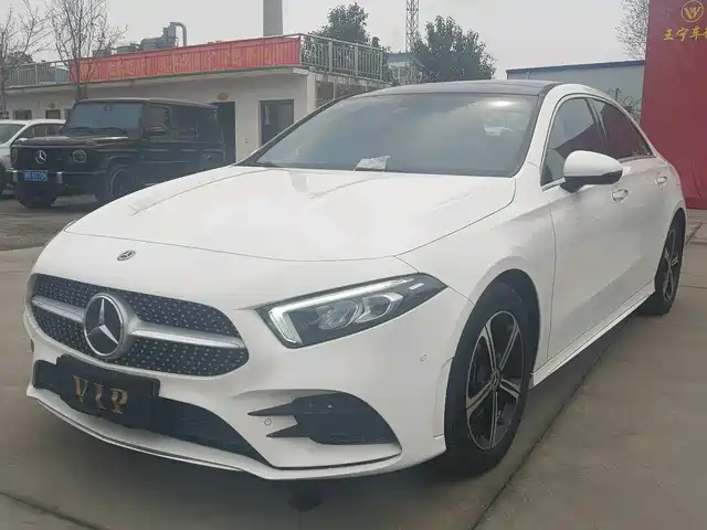 MERCEDES-BENZ A CLASS