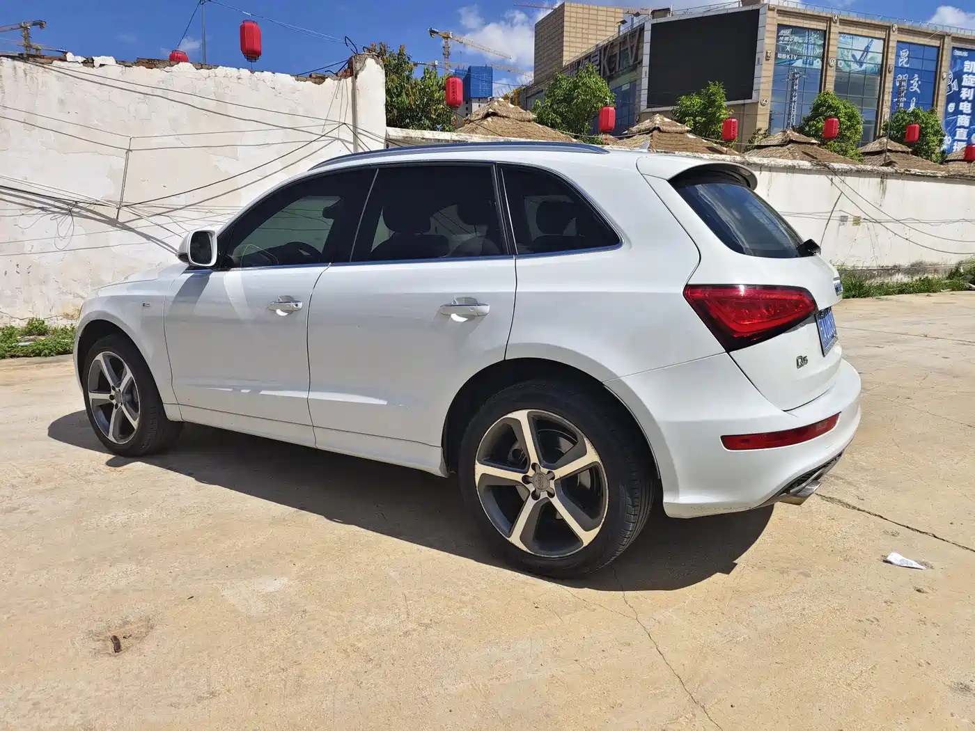 AUDI Q5