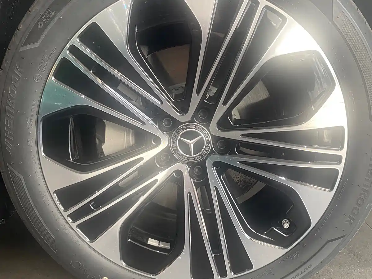 Mercedes-Benz E-Class 2026 E 300 L Luxury фото 10
