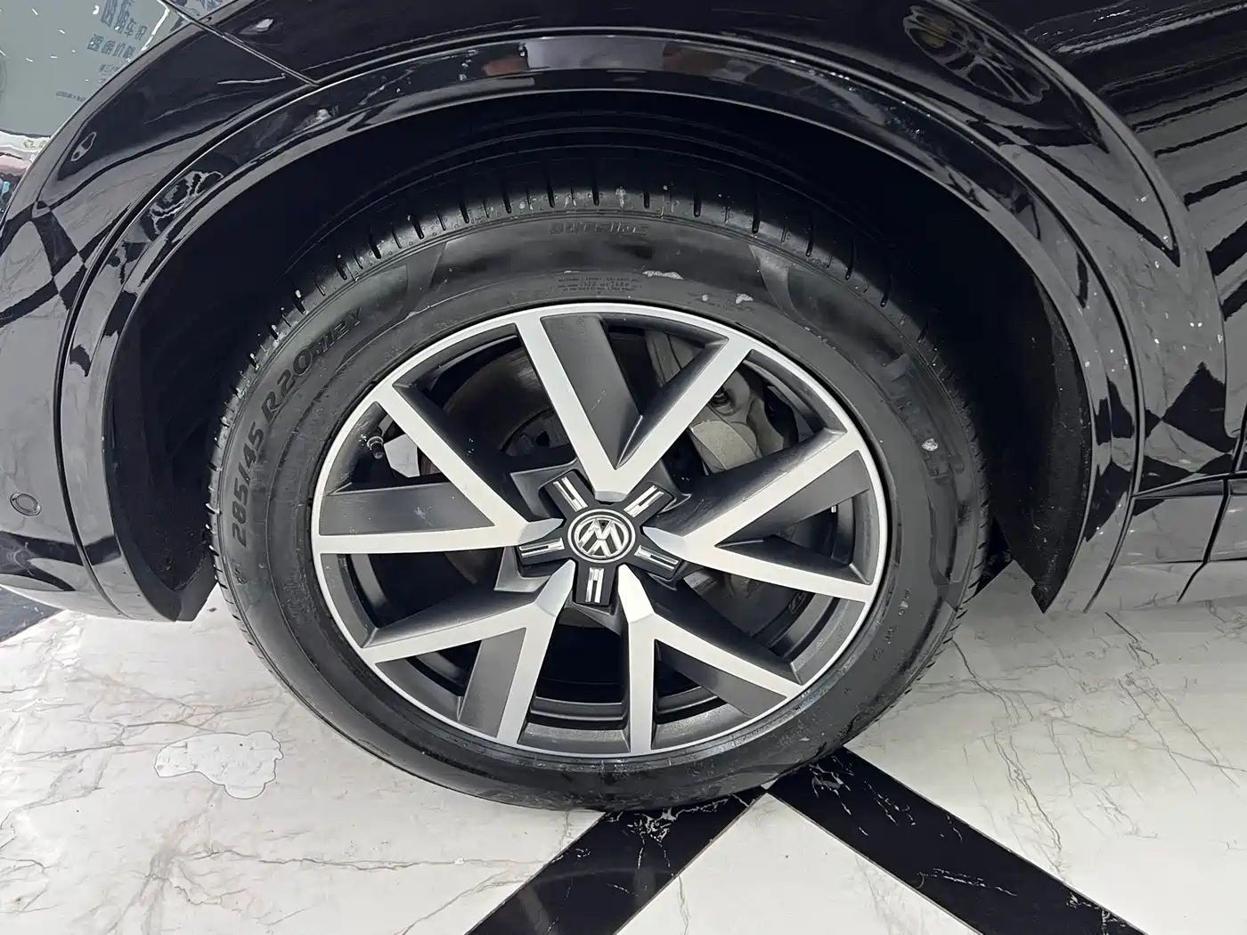 Volkswagen Touareg 2019 3.0TSI Sharp Edge Edition China VI фото 30