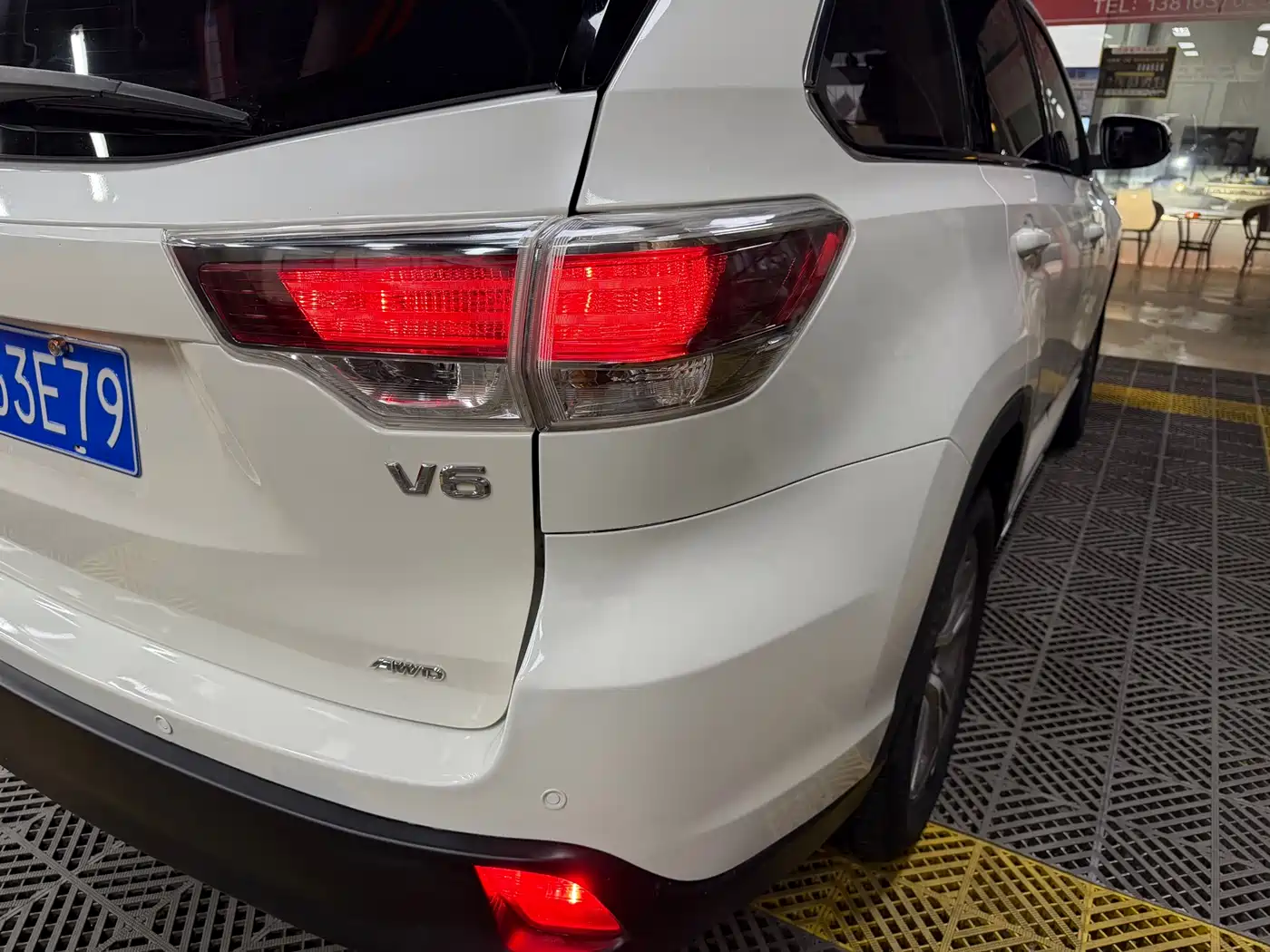 Photo 51 - Toyota Highlander