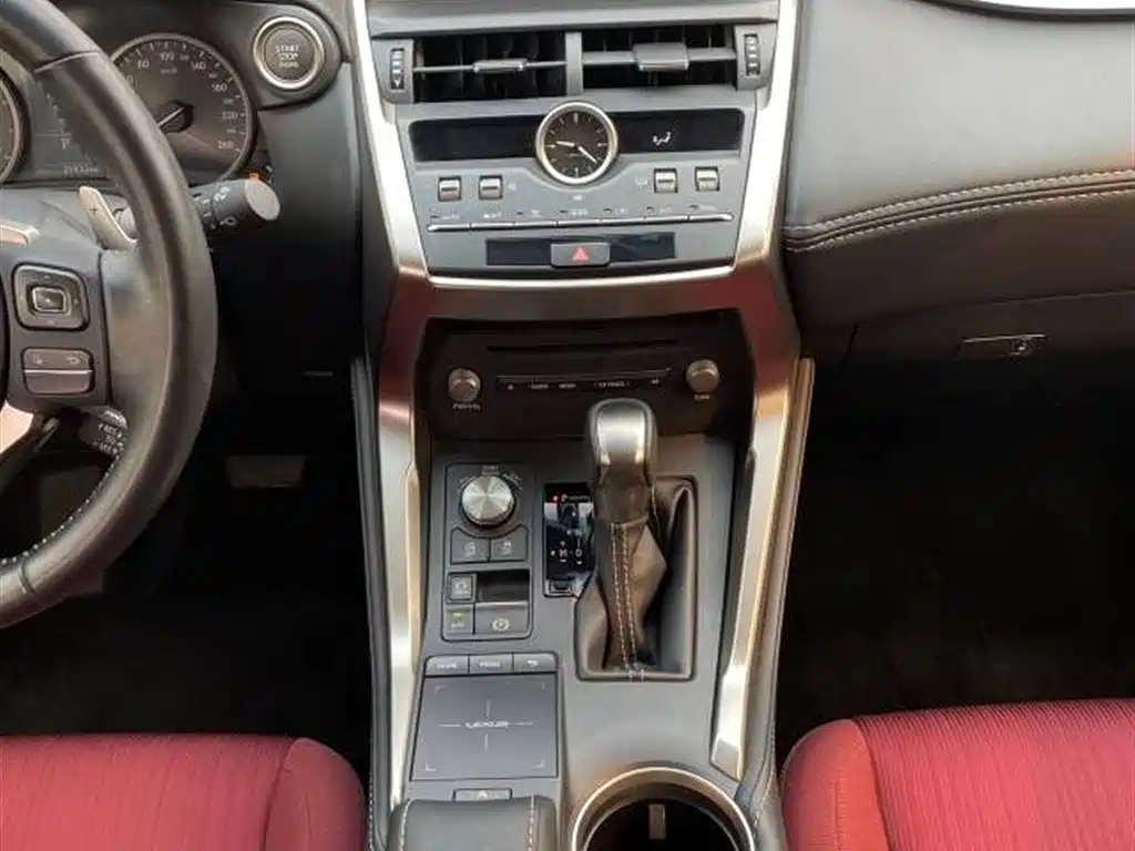 Lexus NX 2018 200 FWD Sharp Edition China VI фото 12