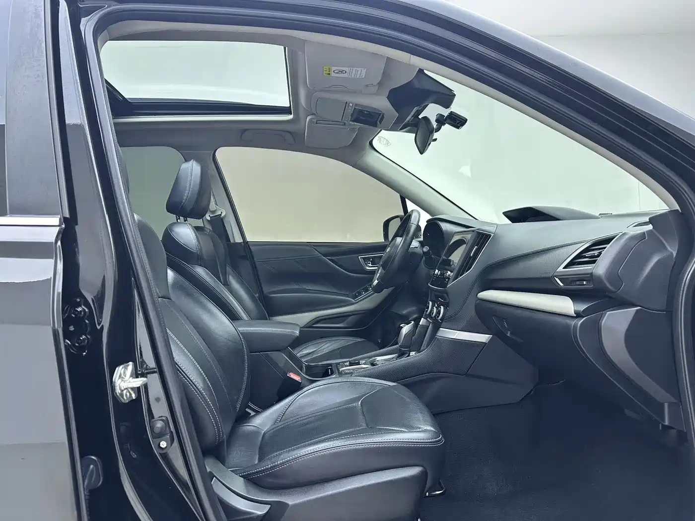 Subaru Forester 2022 2.0i AWD Luxury Edition with EyeSight фото 8