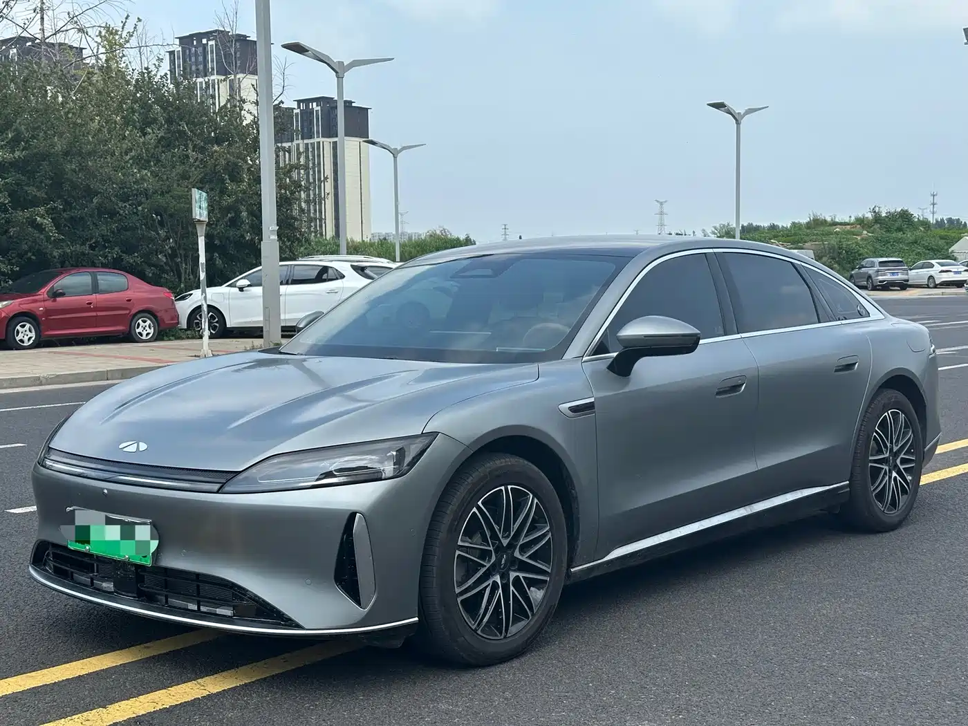 Chery Fengyun Fengyun A9L 2025 2025 Model 260 Extended Range Premium Edition