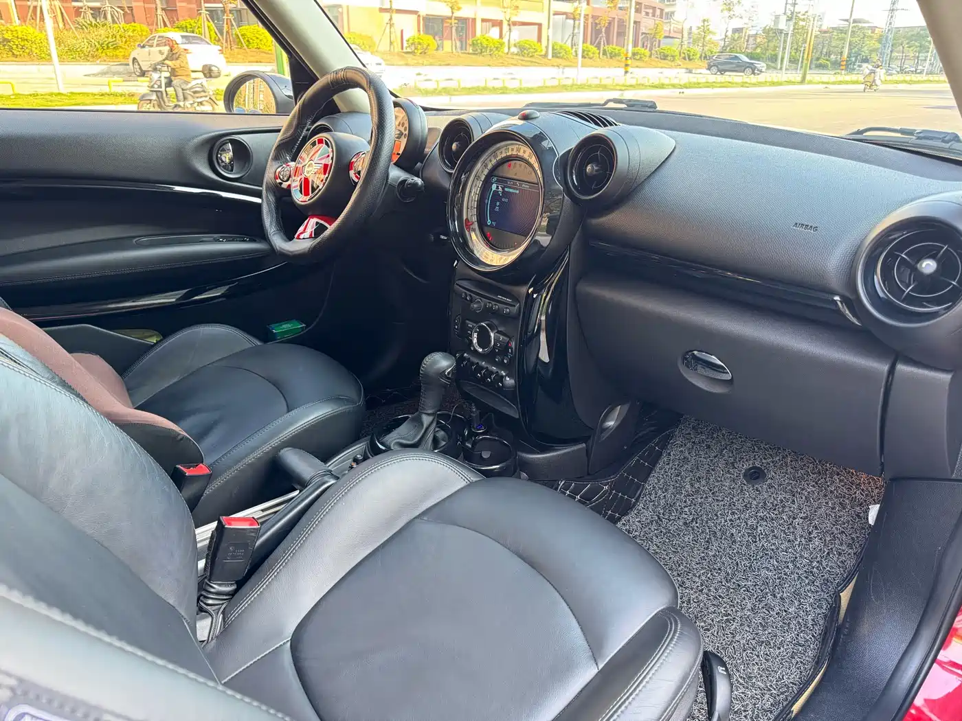 MINI Paceman 2014 2013 1.6L COOPER