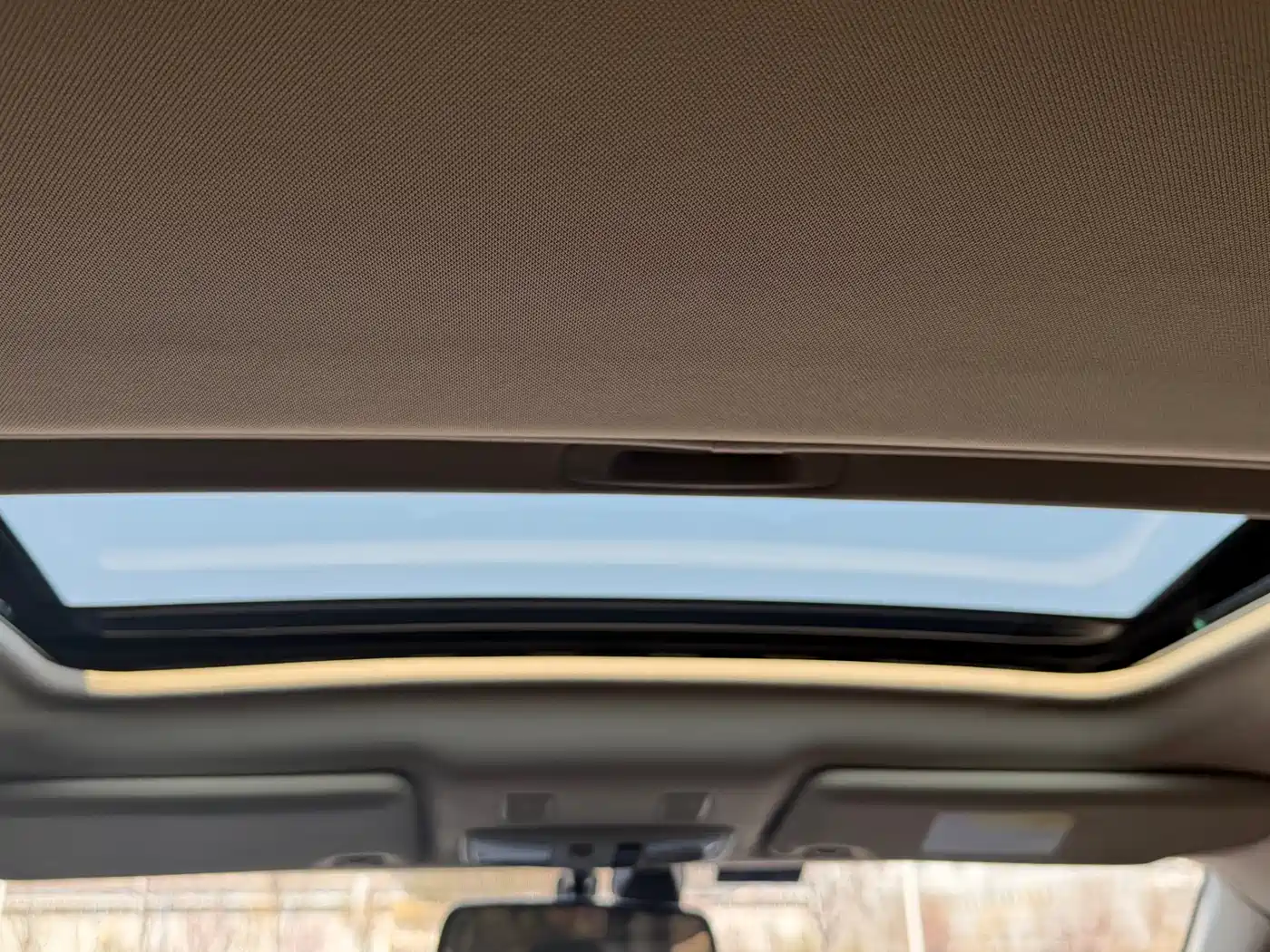 Mitsubishi Outlander 2021 2.4L 4WD Deluxe Edition 7-Seater фото 12