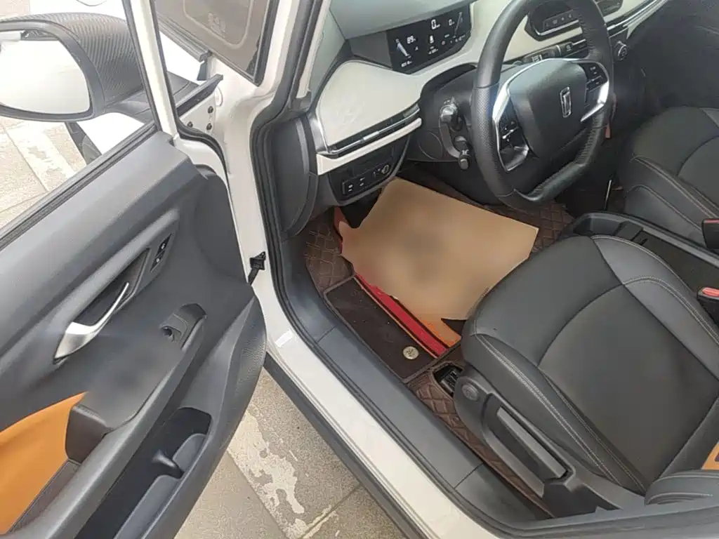 Besturn Bestune NAT 2024 2023 PRO Comfort Travel Battery Swap Edition 401km