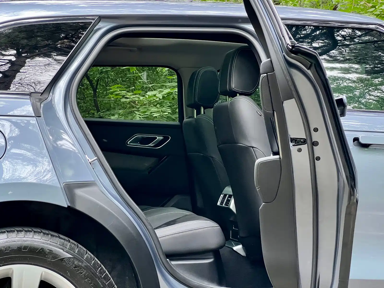 Фото 23 - Land Rover Range Rover Velar