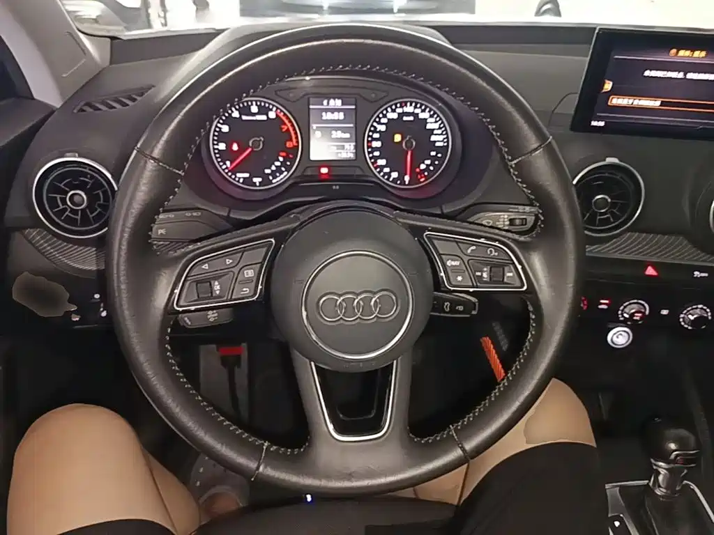 Audi Q2L 2019 2018 35 TFSI Launch Exclusive Edition China V