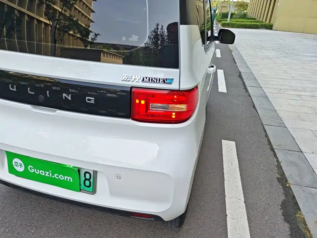 Wuling Motors Hongguang MINIEV 2020 2020 Freedom Edition (LFP Battery)