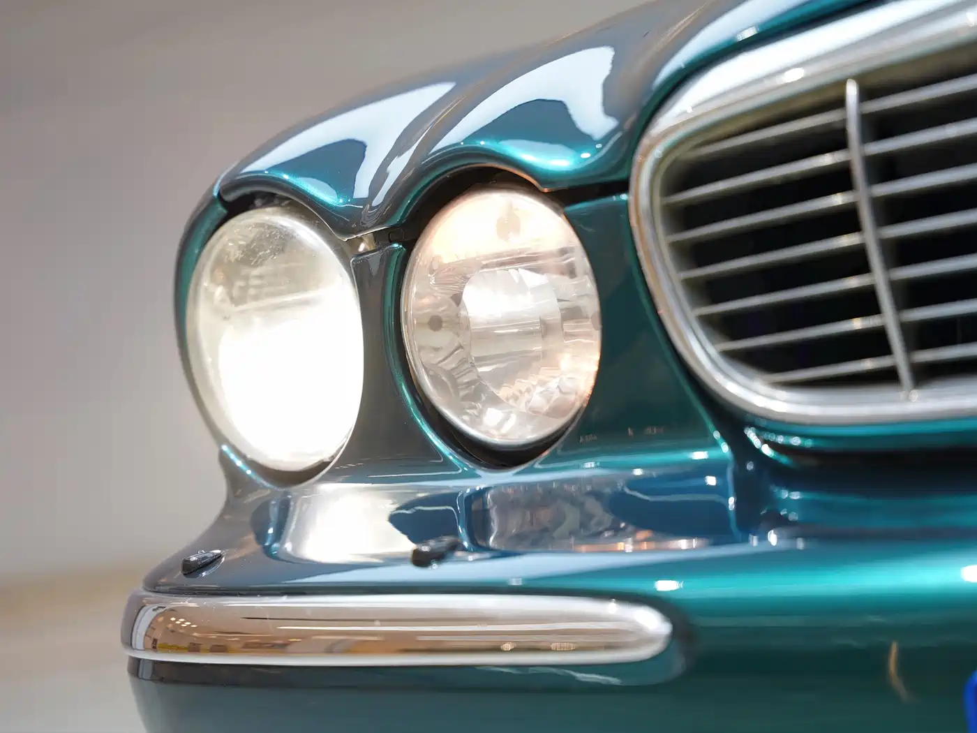 Jaguar XJ 2008 2004 Model XJ8 4.2