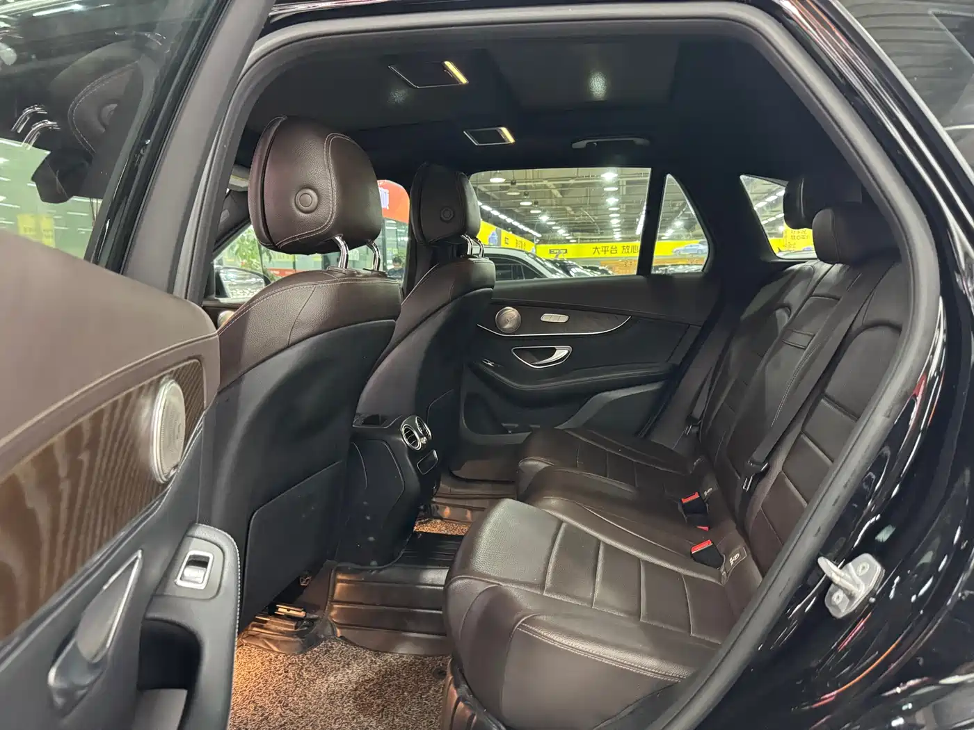 Mercedes-Benz GLC 2020 GLC 260 L 4MATIC Luxury фото 8