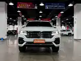 Фото 2 - Volkswagen Touareg