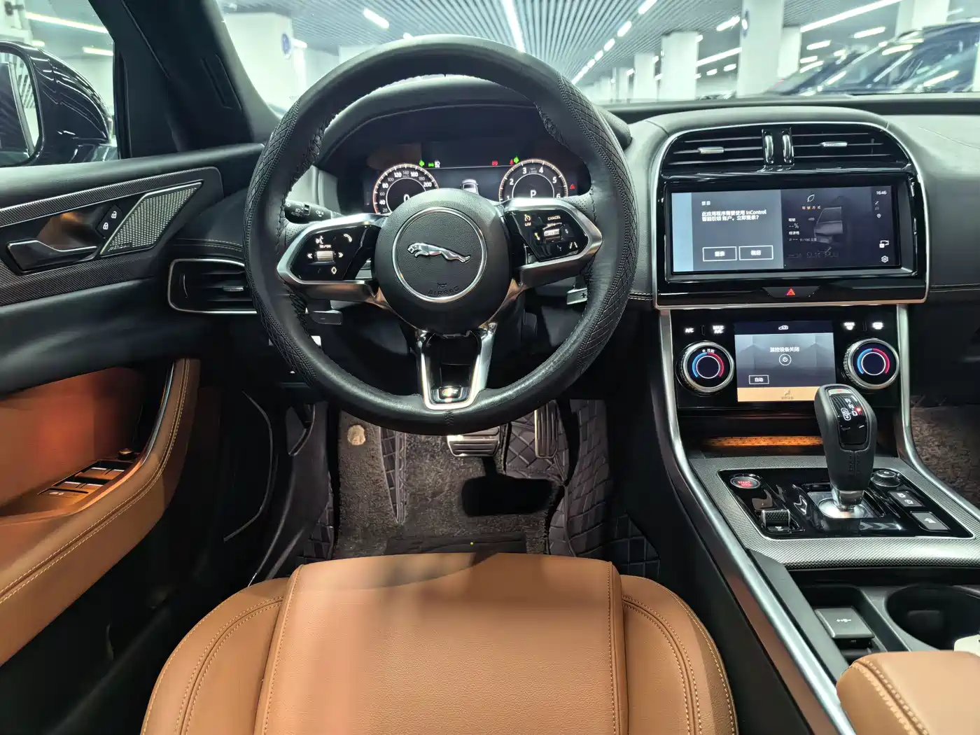 Jaguar XEL 2024 Model 2.0T 250PS R-DYNAMIC S Progressive Sport Edition фото 8