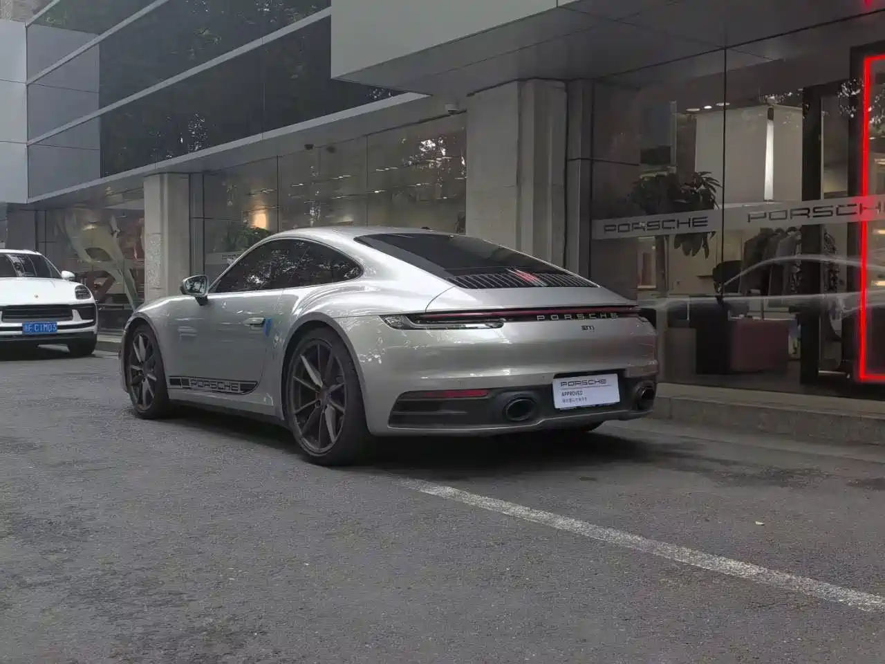 Porsche 911 2023 Carrera 3.0T фото 11