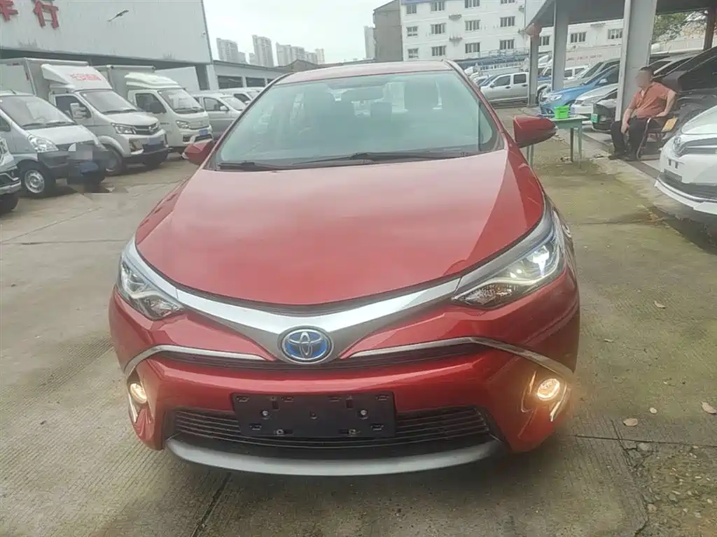 Toyota Levin 2016 Hybrid 1.8H GS E-CVT Elite Sunroof фото 3