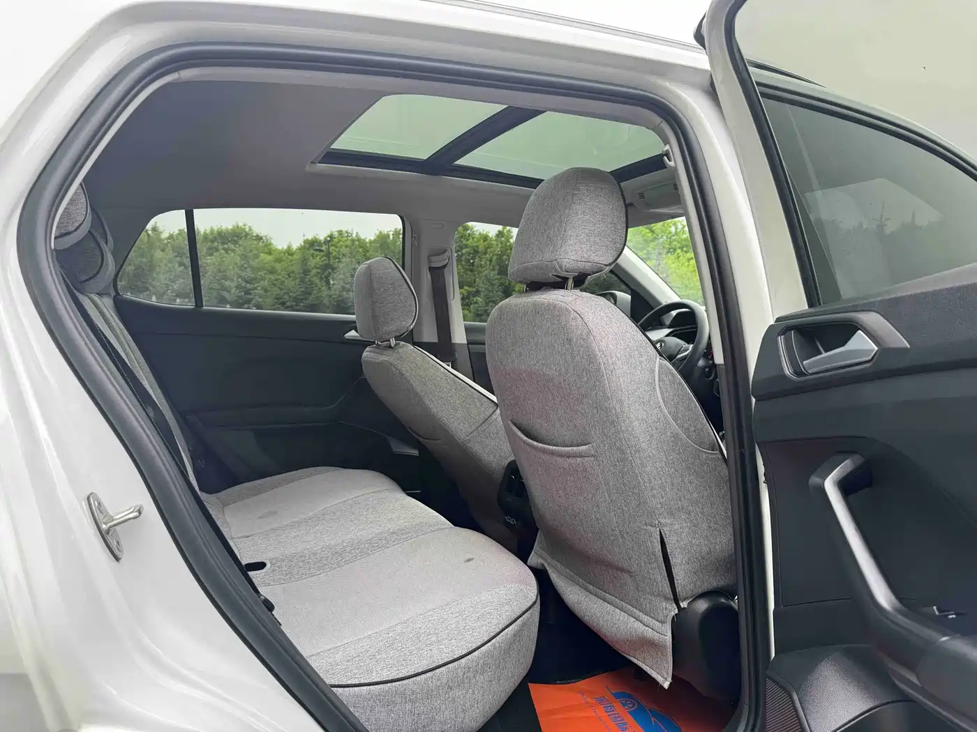 Volkswagen Tanying 2021 1.5L Automatic Smart Connect Edition фото 9