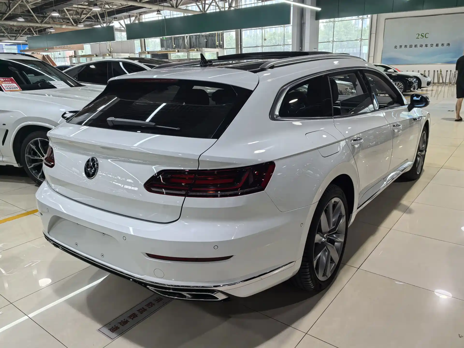 صورة 13 - Volkswagen CC