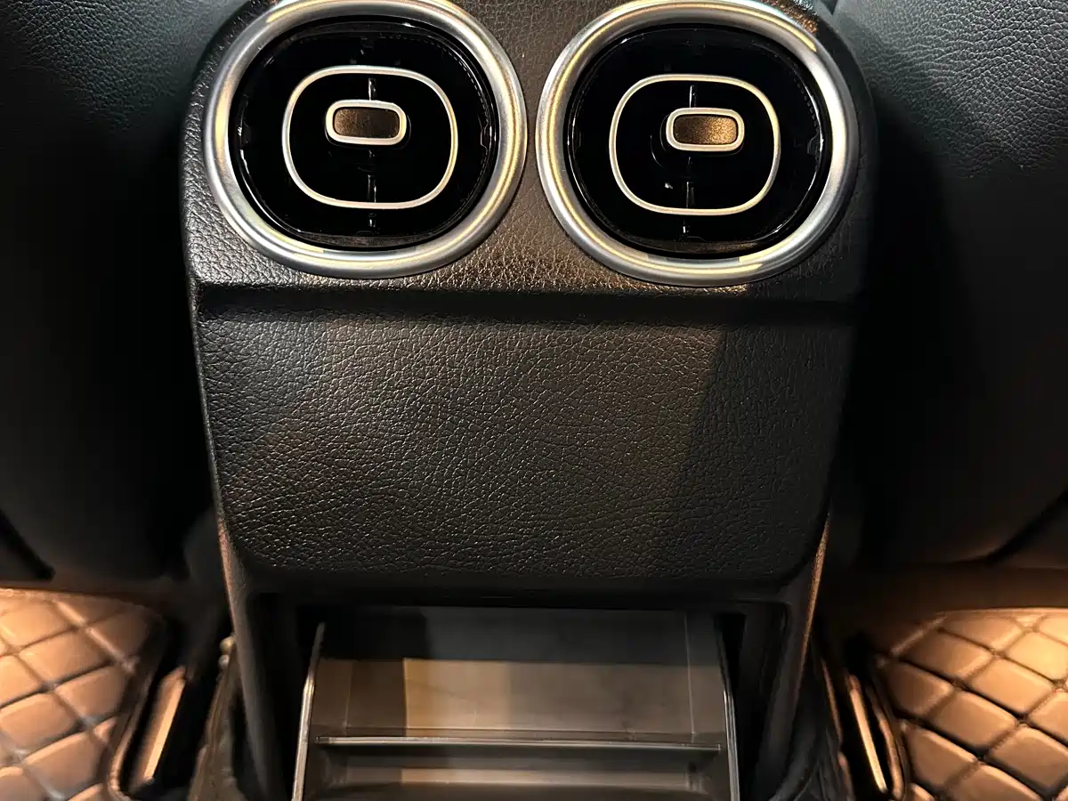 Mercedes-Benz C-Class 2024 C 200 L Sport Edition фото 20