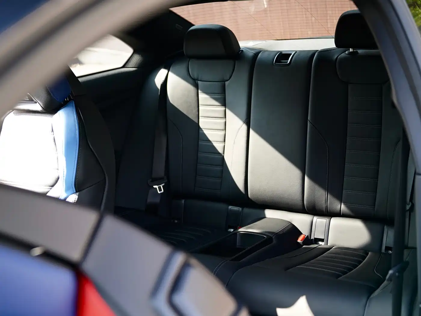 BMW M2 2024 M2 фото 13