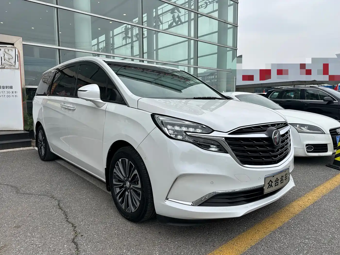 BUICK GL8