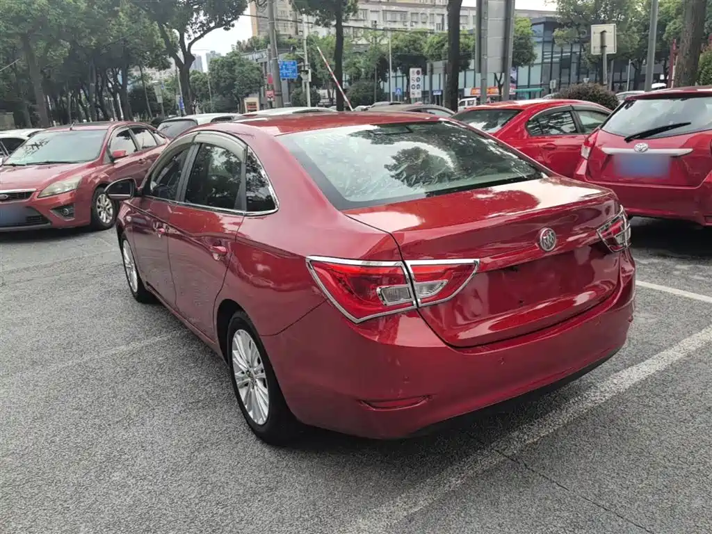 Buick Excelle 2016 15N Automatic Elite фото 5