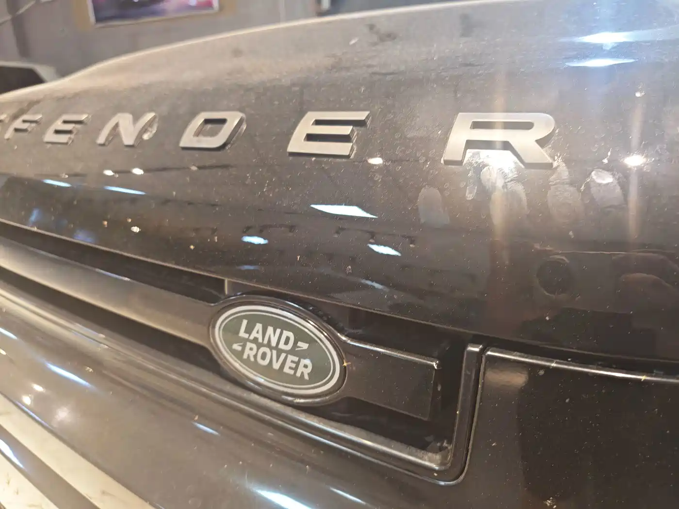 Photo 26 - Land Rover Defender