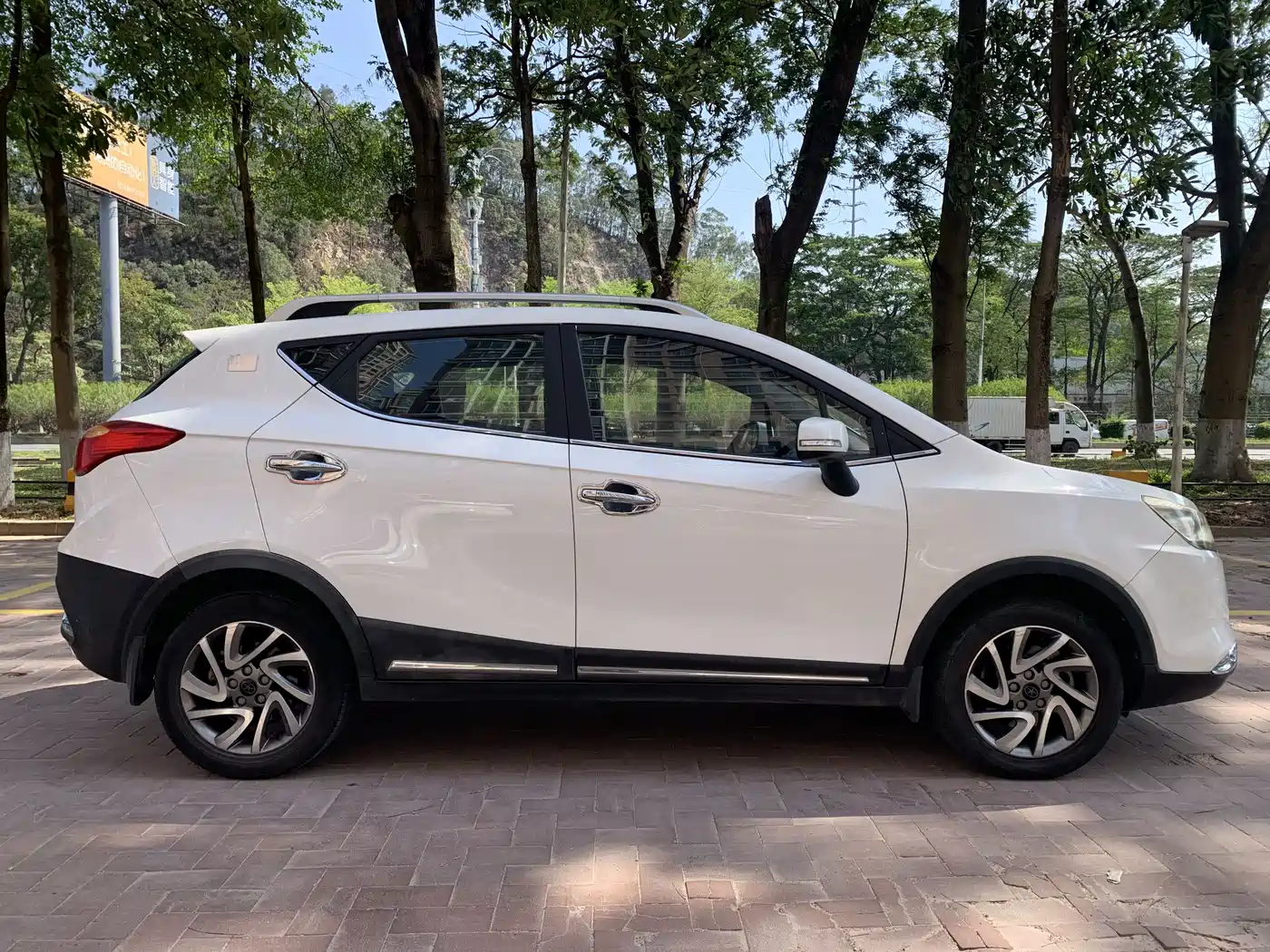 JIANGQI GROUP RUIFENG S3