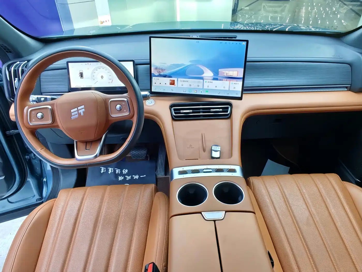 Jetour X70L 2025 2025 2.0T Automatic Flagship 7-Seater