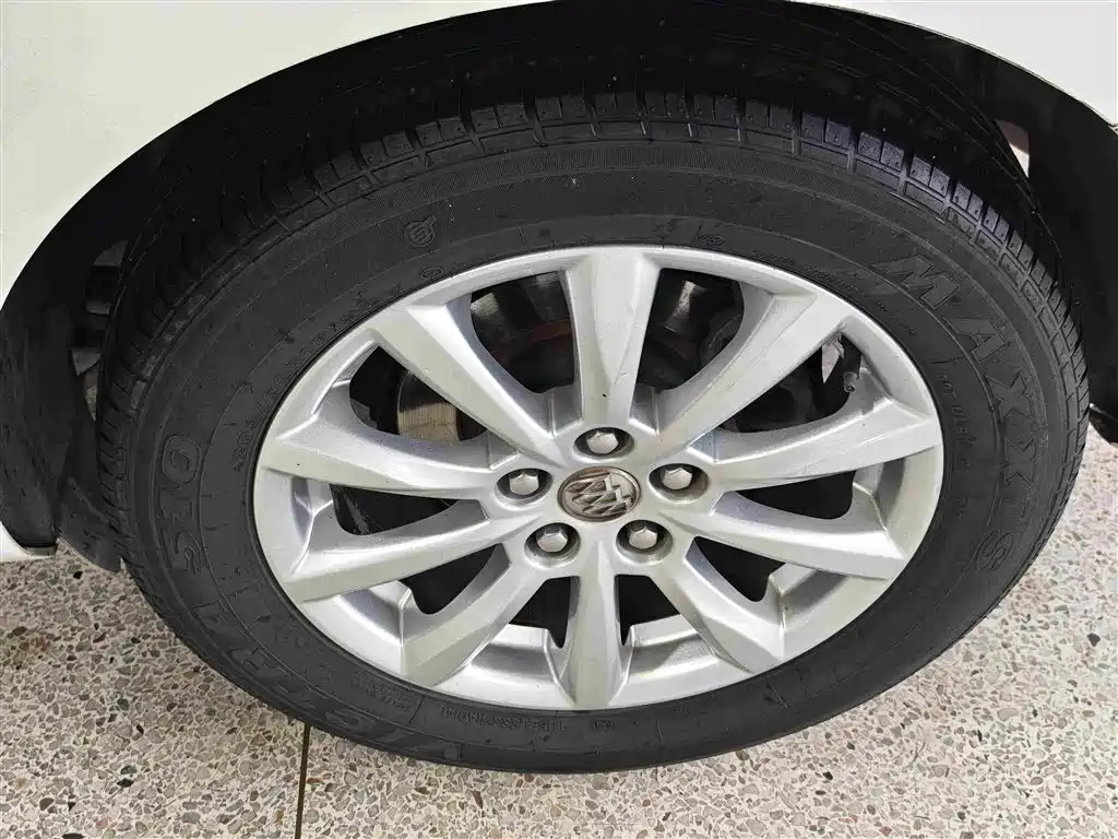 Фото 13 - Buick Excelle