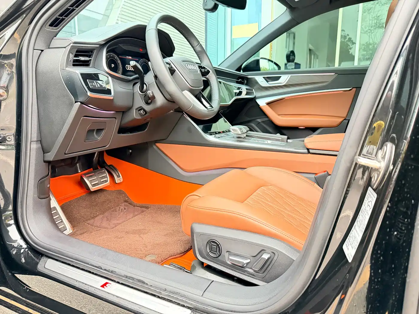 Audi A6L 2025 45 TFSI quattro Premium Sport фото 7