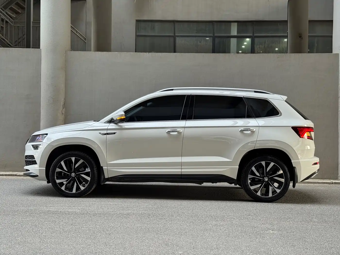 Škoda Karoq 2022 TSI280 Premium фото 3