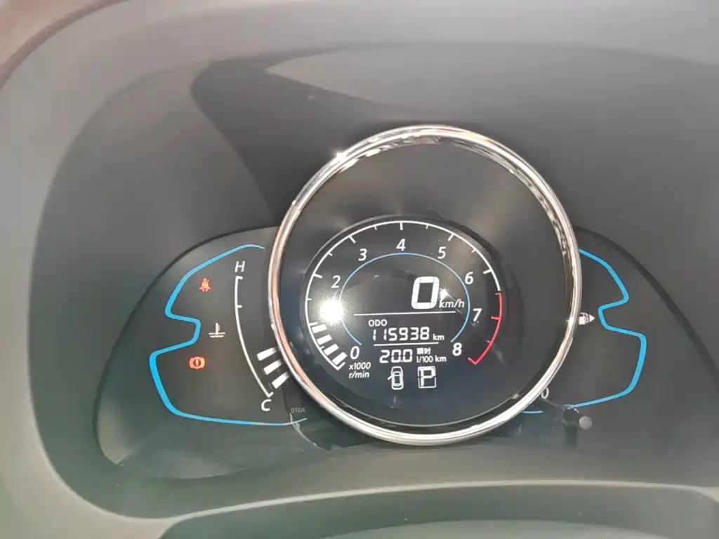 Venucia M50V 2018 2017 1.6L XL CVT Luxury