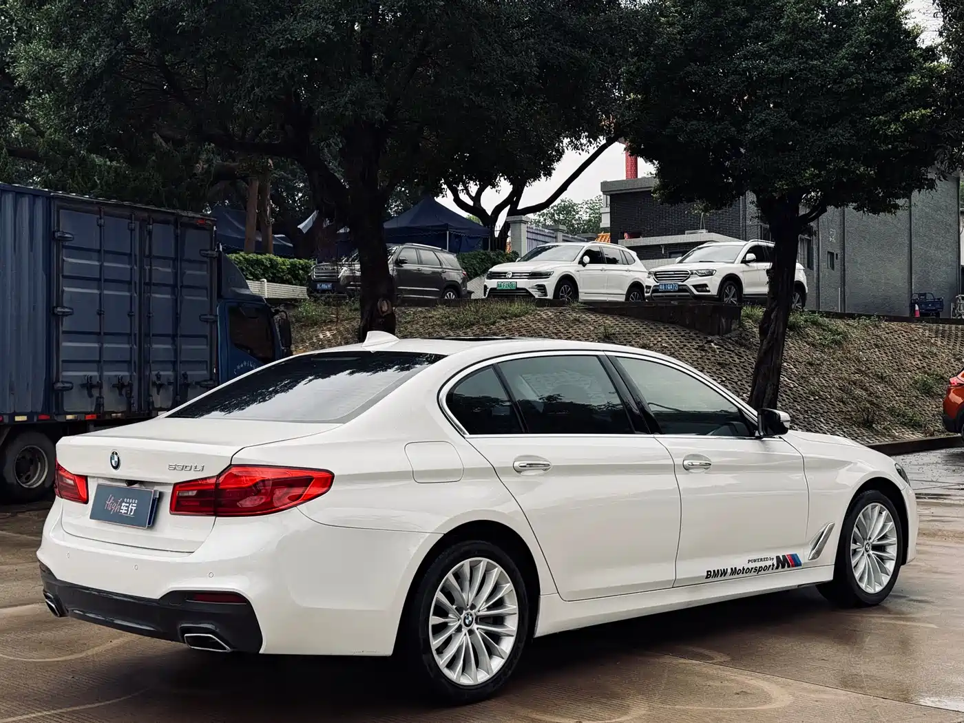 BMW 5 Series 2018 530Li Leading Luxury Package фото 6