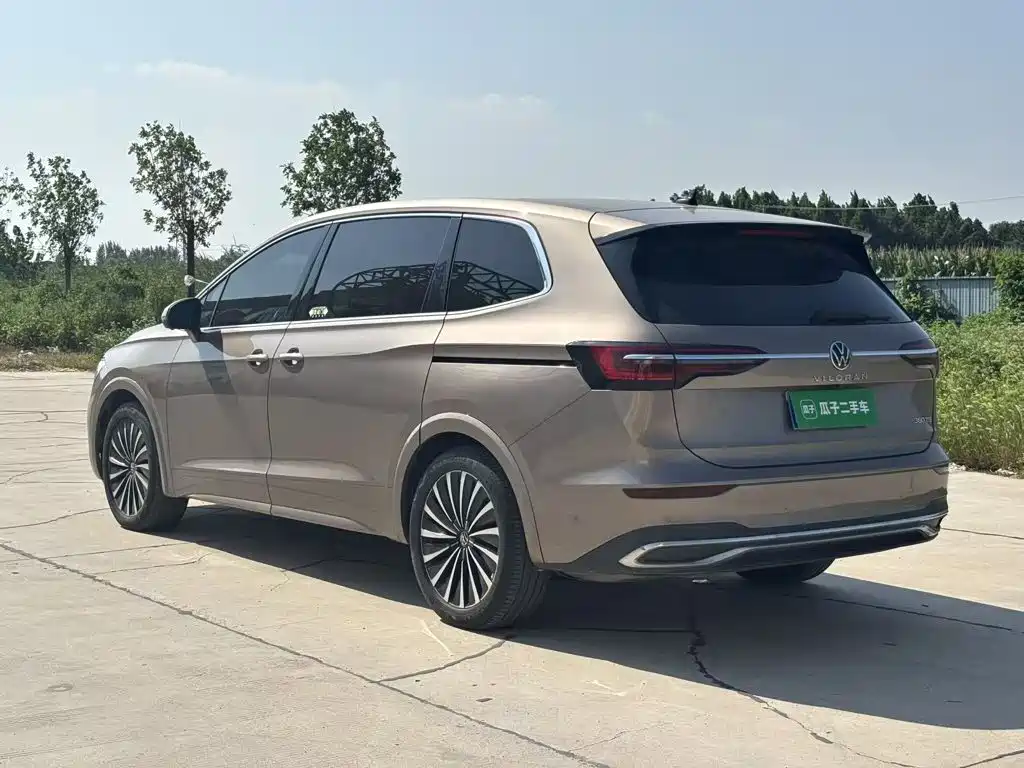 Volkswagen Viloran 2020 2020 380TSI Premium