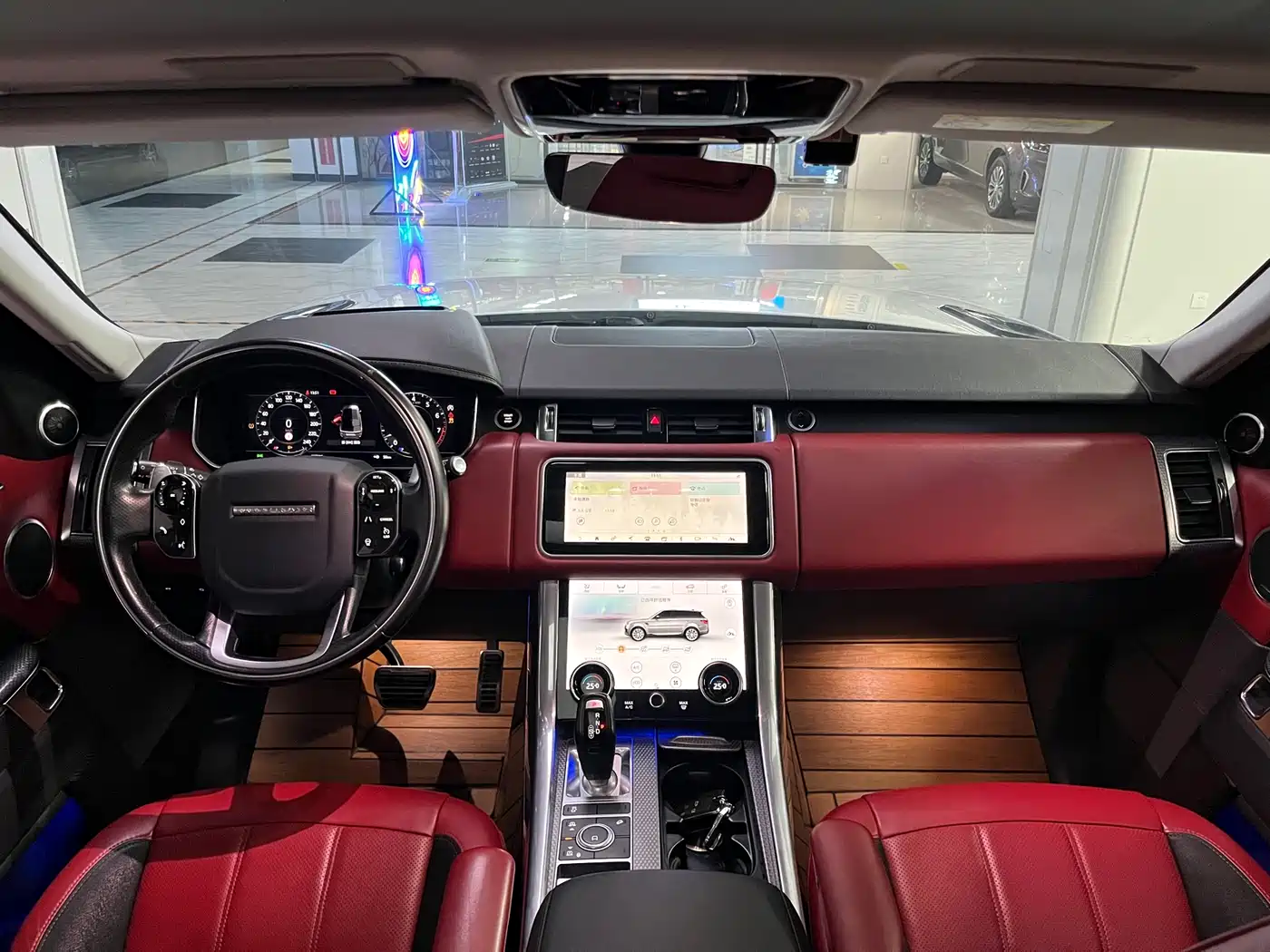 Land Rover Range Rover Sport 2021 3.0 L6 Gloss Black Edition фото 16