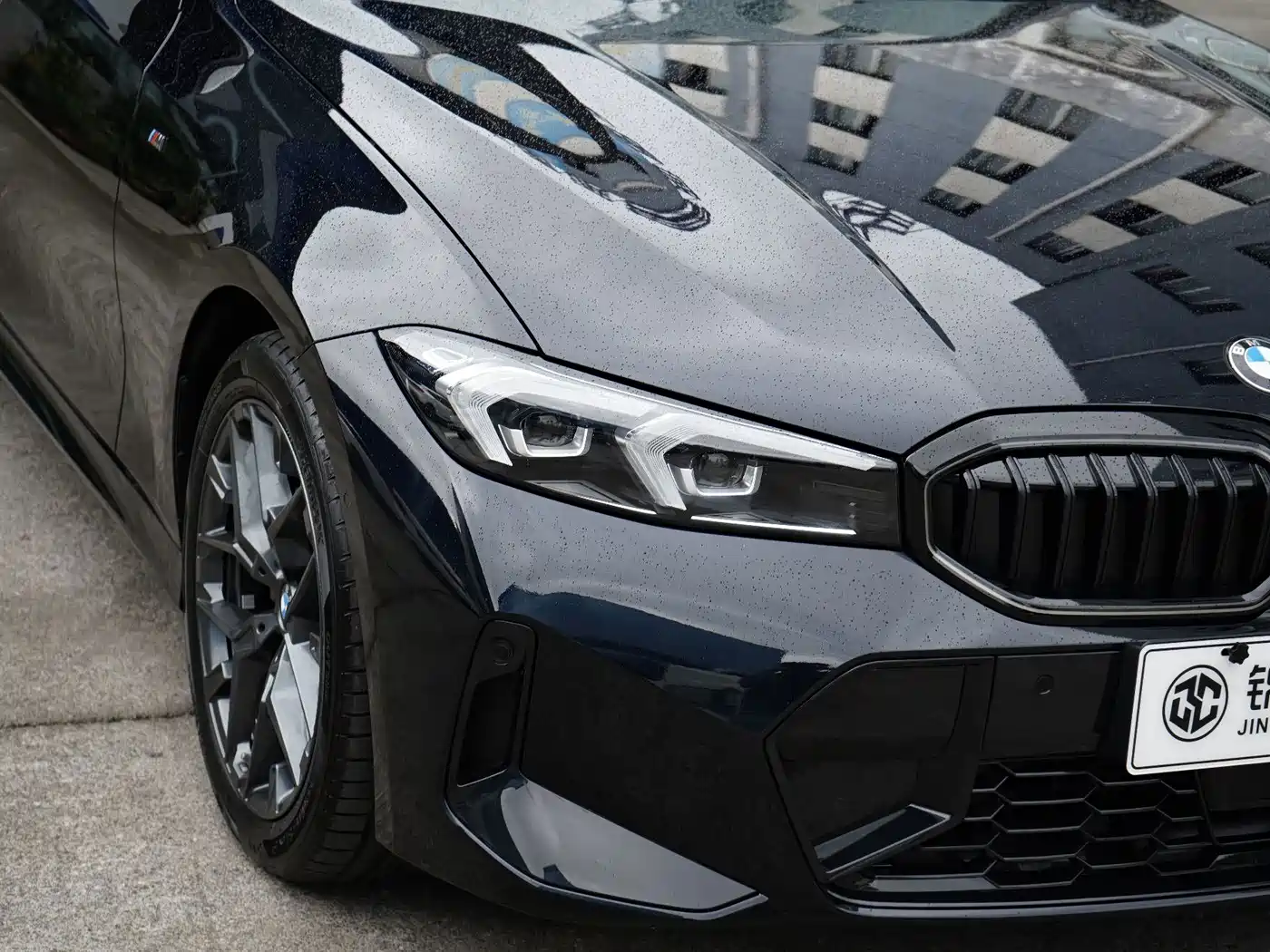 BMW 3 Series 2026 2026 330Li M Sport Shadowline Package