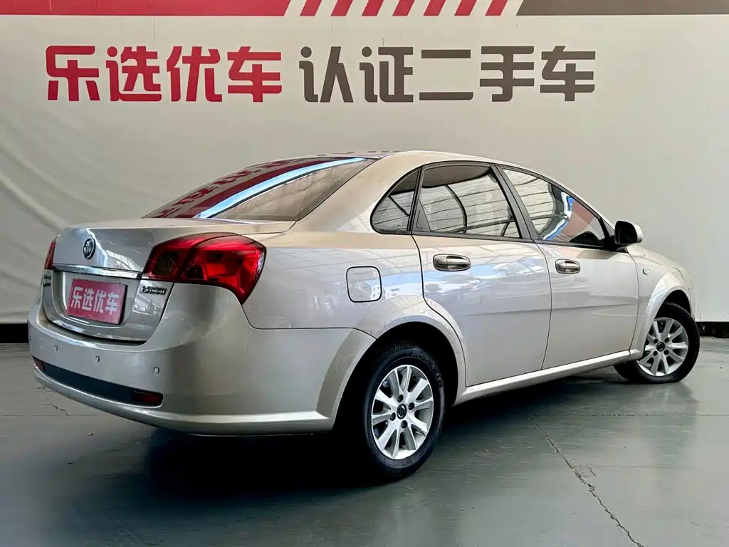 Фото 5 - Buick Excelle