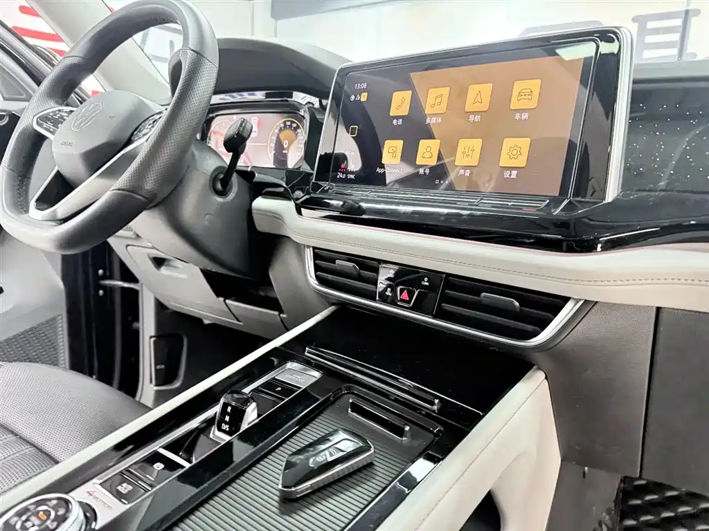 Volkswagen Teramont 2023 380TSI AWD Premium Flagship Edition фото 18