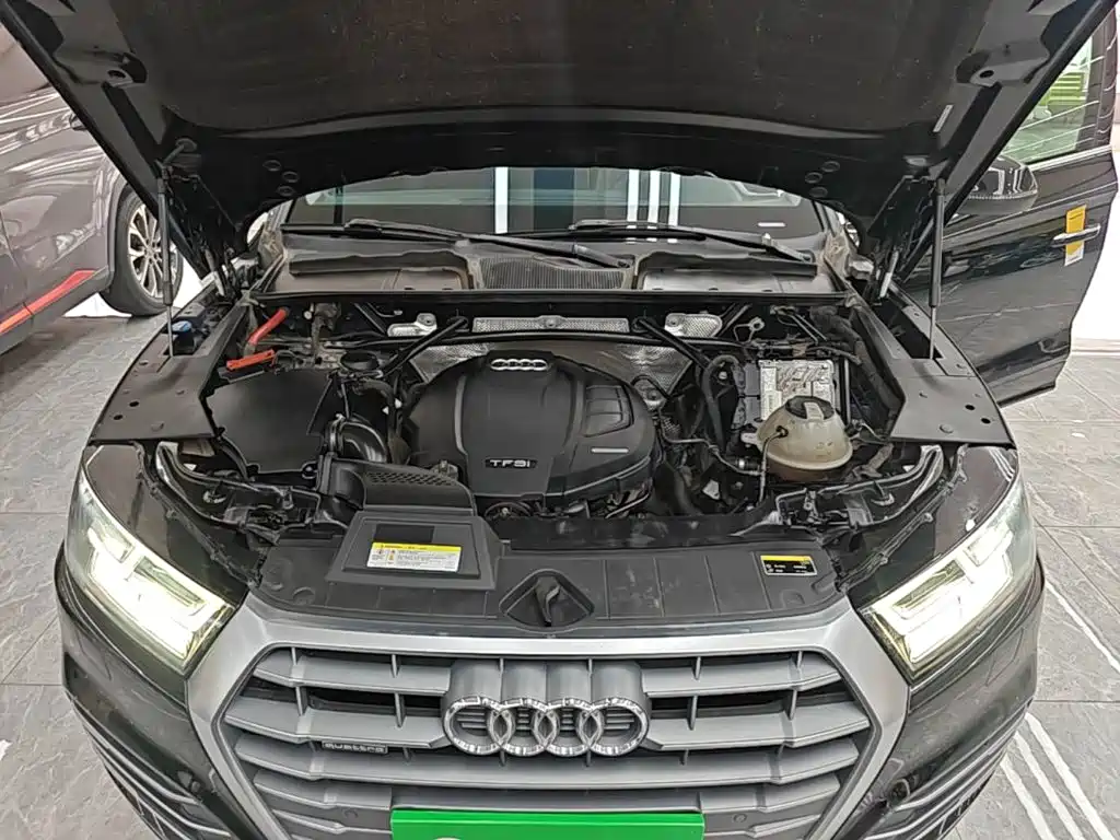 Audi Q5L 2019 2018 45 TFSI Exclusive Fashion China VI