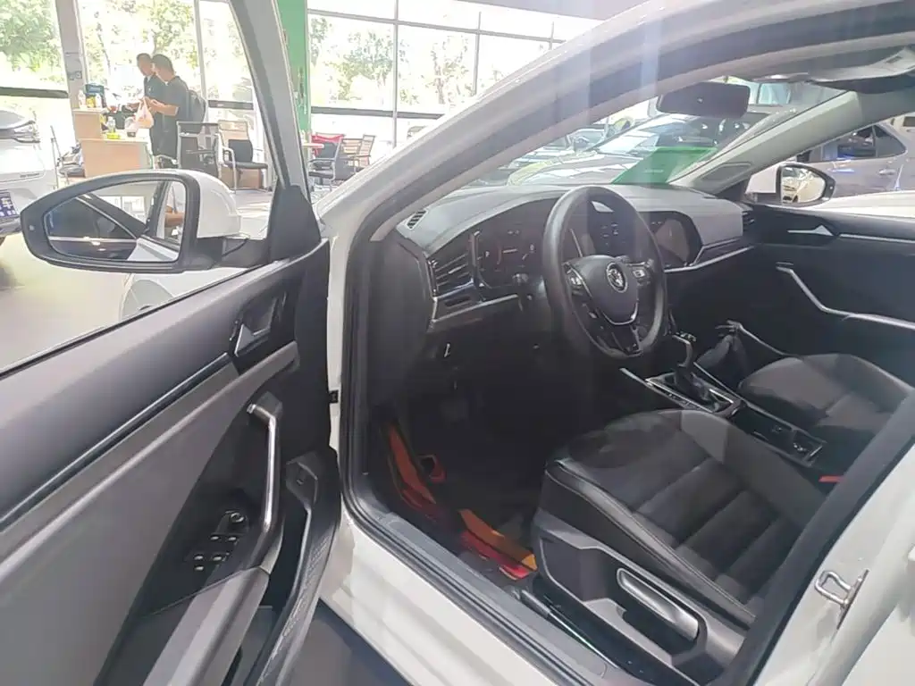 Volkswagen Sagitar, миниатюра 16