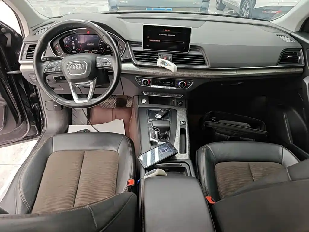 Audi Q5L 2019 2018 45 TFSI Exclusive Fashion China VI