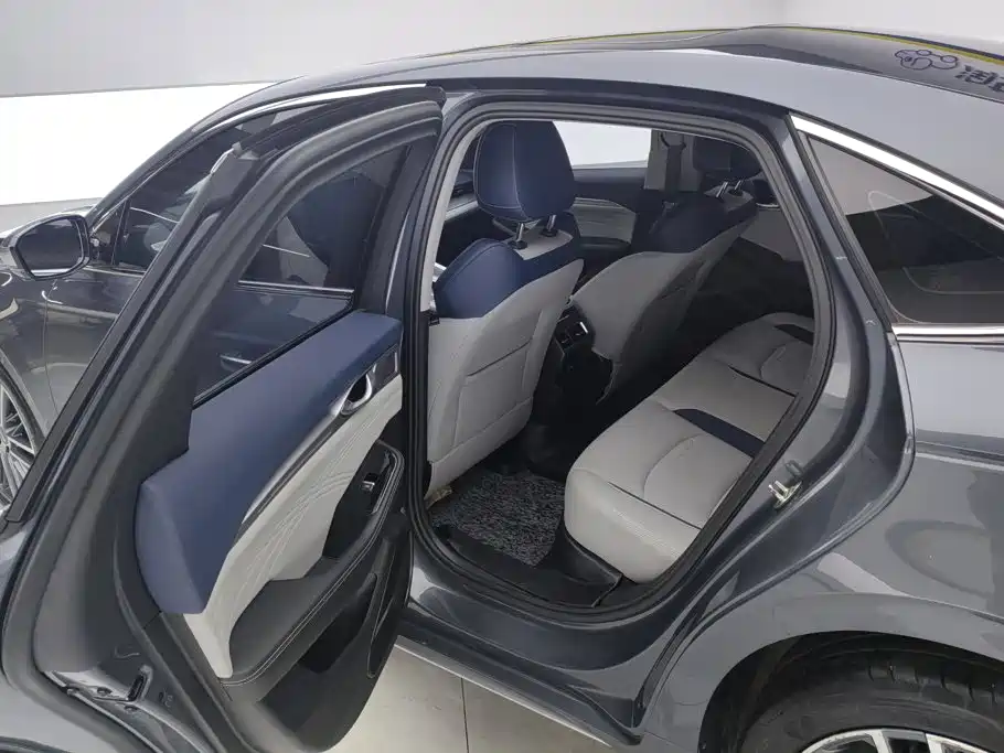 Geely Preface 2021 2021 Facelift 2.0TD Premium Model