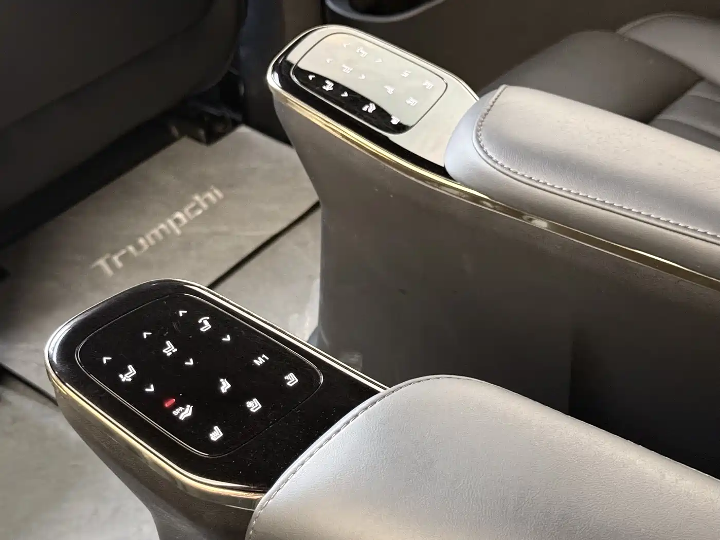 GAC Trumpchi Trumpchi M8 2024 Model Grandmaster Series 400T Pioneer Edition фото 28