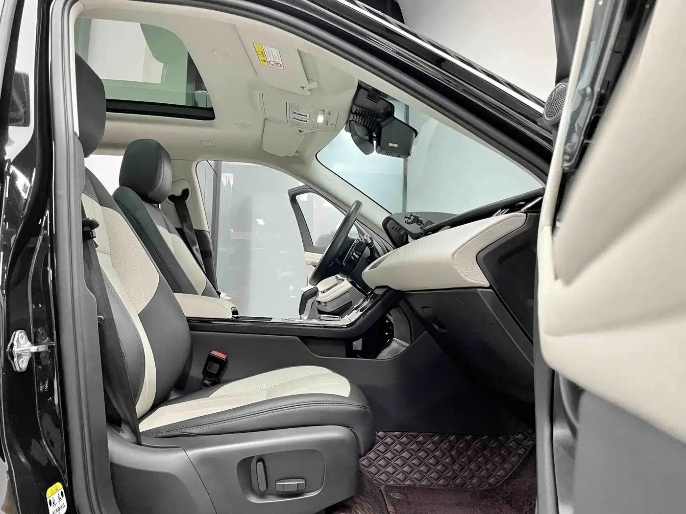 Фото 5 - Land Rover Range Rover Evoque
